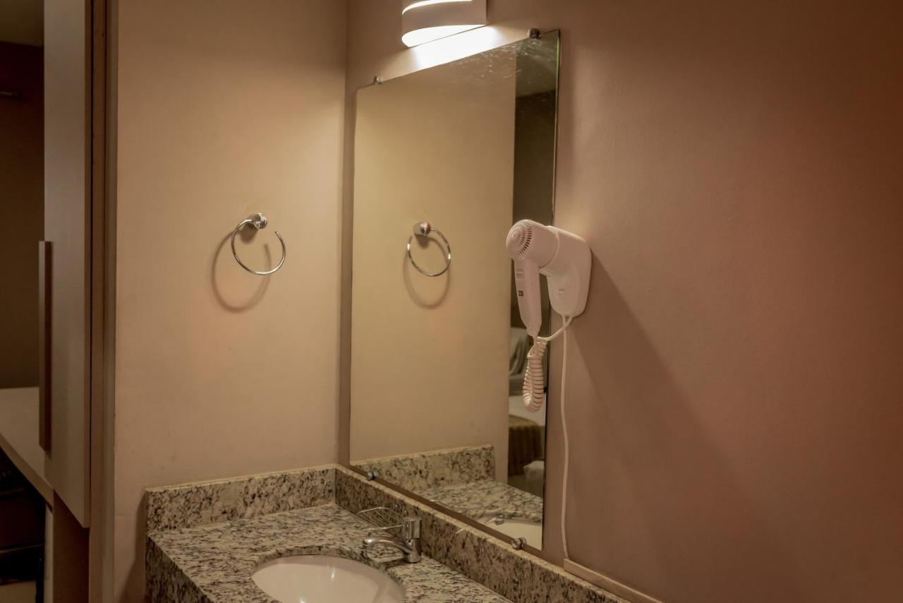 Fenix Hotel Araxá Dış mekan fotoğraf