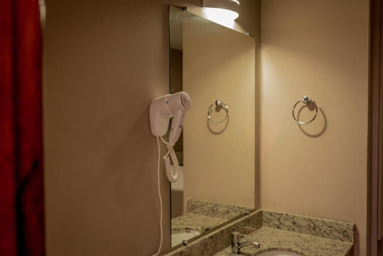 Fenix Hotel Araxá Dış mekan fotoğraf